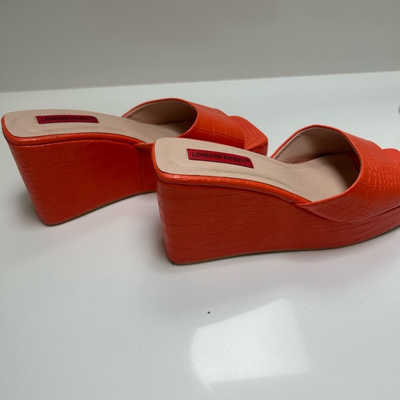 orange women’s alligator wedges Wedge HEELS - Picture 3 of 10